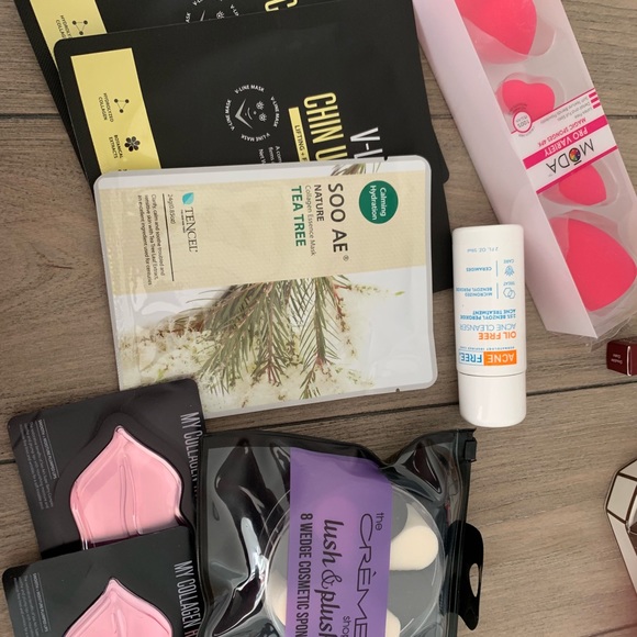 Ipsy Gen Beauty Haul! - Picture 5 of 7